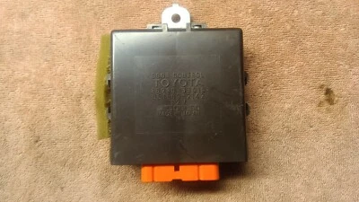 Control de puerta Toyota Camry 1992-1994 Foto 1 de 4