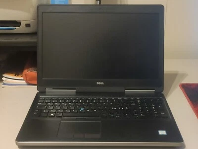 Dell Precision 7520 workstation + Intel Xeon + Nvidia Quadro + 16GB + SSD + Dock - Immagine 1 di 4