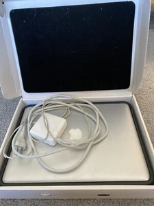 Apple MacBook Air A1369 13.3" Laptop - MC965LL/A (July, 2011) - Picture 1 of 4