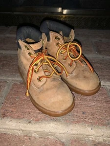 Timberland Leather Waterproof Chukka Boots Distressed Unisex Toddler 7.5 ❤️tb9j7 - Picture 1 of 7