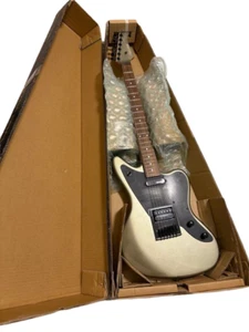 Fernandez JG-55 Same color and specifications as HIDE of X JAPAN Almost new 04Y - Picture 1 of 9