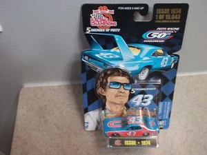 RICHARD PETTY STP 5 DECADES OF PETTY 1/64 1974 DODGE CHAMPIONSHIP NASCAR - Picture 1 of 8