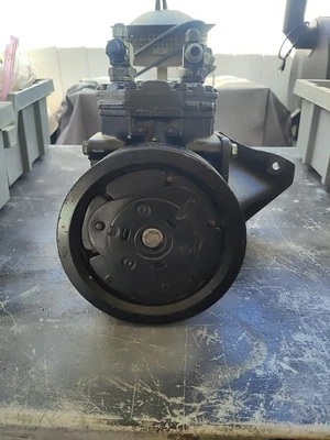 Ford Thunderbird 1965 compresor de aire Foto 1 de 4