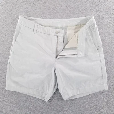 Lululemon Shorts Mens 34 Light Gray Commission Casual Chino Performance Golf - Image 1 of 4