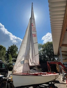 Segelboot Segeljolle 4,20 m aus den 80er Jahren | Böckmann-Trailer von 2022 - Bild 1 von 4