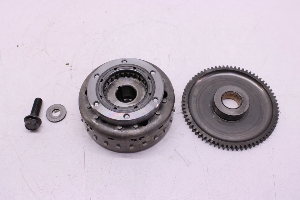 Volante de embreagem 2018 SUZUKI SV650 OEM MOTOR STARTER ENGRENAGEM UNIDIRECIONAL - Imagem 1 de 4