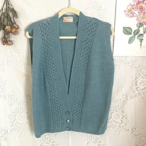 Handgestrickter Pullover Weste hellblau Damen Knöpfe V-Ausschnitt Handarbeit Grandmacore " - Bild 1 von 6
