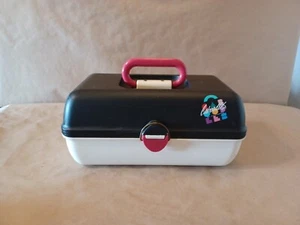 Vintage Caboodles makeup case. 1 Tier. Great Condition!! - Picture 1 of 5