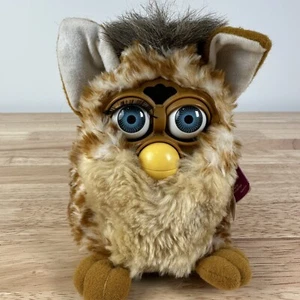 1998 Giraffe Furby graue Augen funktioniert nicht. - Bild 1 von 10