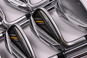 Left Hand Taylormade Rocketbladez Irons / 4-PW+SW / Regular Flex RocketFuel 85 - Picture 1 of 7