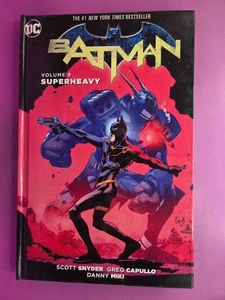 Batman Superheavy Band 8 Hardcover (HC) PFOTENABDRÜCKE KOMBINIERTER VERSAND BX2485 - Bild 1 von 2