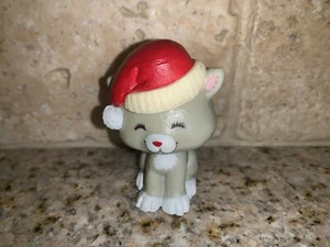Hallmark 1970er Weihnachten Kätzchen Katze mit Weihnachtsmannmütze 2,5" groß fröhliche Miniatur #S27 - Bild 1 von 9