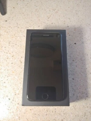 Apple iPhone 7 - 128 GB - Jet Black (Sbloccato) (US) - Immagine 1 di 4
