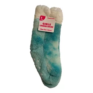 NEW ~ Girls Lounge Socks ~ 100% Polyester ~ Fuzzy Socks ~ NONSLIP ~ Aqua - Picture 1 of 2