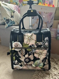 Ted Baker Cabin Bag Travel Suitcase Luggage Cabin Weekend Bag Overnight Floral - Picture 1 of 9