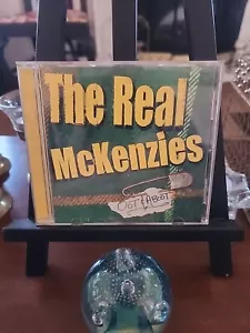 Oot & Aboot by The Real McKenzies CD Complete FREE Same Day Shipping - Imagen 1 de 3