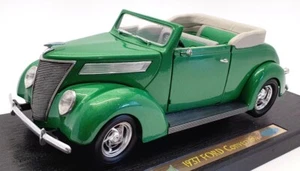 Road Signature 1/18 Scale Model Car 92238 - 1937 Ford Convertible - Met Green - Picture 1 of 6