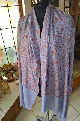 Mantón bordado a mano lila cachemira pashmina 100 % cachemir envolvente SUPER SUAVE Foto 1 de 4