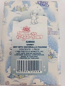 Precious Moments Sugar Town 528668 Sammy Boy mit Schneebällen Figur Vintage 1992 - Bild 1 von 2
