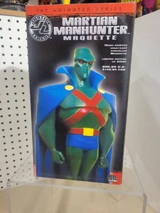 Justice League Animated Series MARTIAN MANHUNTER Maquette - DC Direct - Limited - Picture 1 of 7