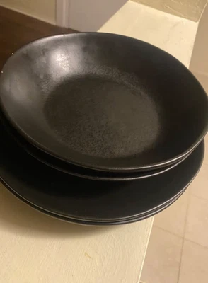 Conjunto de louça caixa e barril de grés preto - Imagem 1 de 4