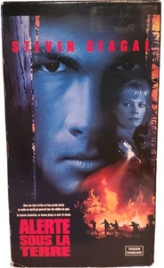 Alerte Sous la Terre (Menace Toxique) / Fire Down Below VHS French - Picture 1 of 3
