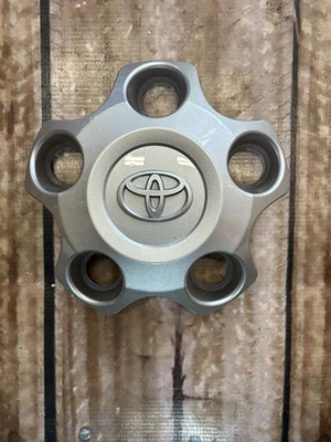 2007 to 2021 Toyota Tundra 5-lug Center Cap #42603-0C051 - Image 1 of 4
