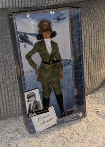 Barbie Signature Bessie Coleman Mattel Inspiring Woman Series Puppe MIB - Bild 1 von 4