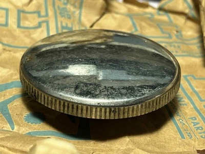 TAPA DEPÓSITO COMBUSTIBLE HONDA C110 CA110 CB125 CB160 C90 C92 C95 C70 C71 C75 C76 / NOS Foto 1 de 4