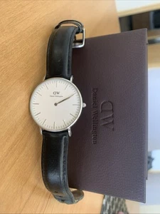 daniel wellington damenuhr schwarz lederarmband, Wie Neu - Bild 1 von 11