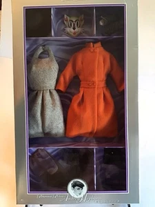 BARBIE AUDREY HEPBURN BREAKFAST AT TIFFANY'S THE CAT MASK OUTFIT NRFB 20664 - Picture 1 of 7
