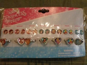 Pendientes y anillos pegatinas de princesas Disney con artículos de Disney (nuevos) - Imagen 1 de 2