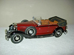  1932 MAYBACH DS8 ZEPPELIN BURGUNDY/BLACK OPENING DOORS & HOOD 1:18 BY ANSON - Picture 1 of 10