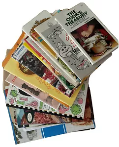 1960s - 1980s COOKBOOK COLLECTION LOT THIRTY (30) INGREDIENT COOKBOOKS VINTAGE - Picture 1 of 3