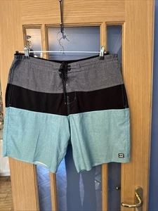 Billabong Board Shorts Men’s Size 36 Waist Beach Surf Swim Shorts VGC - Picture 1 of 7