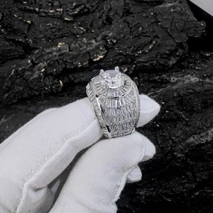 Nuevo anillo de superficie de circonitas completas circonitas grandes hip hop anillos brillantes de latón - Imagen 1 de 26