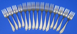 Oneida Oneidacraft Deluxe SHASTA Stainless Flatware 7 DINNER & 8 SALAD FORKS - Picture 1 of 5