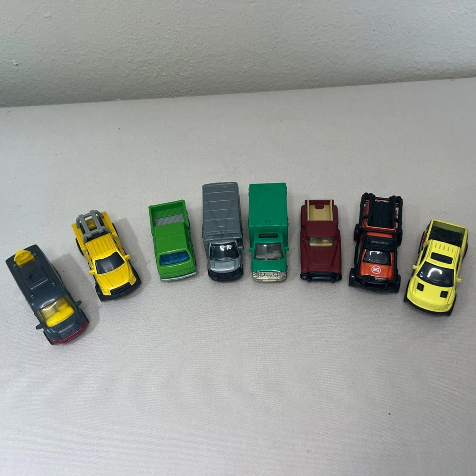Matchbox Emergency Vehicle Cars Trucks News Van Airport Shuttle 9 Total - Image 1 of 4