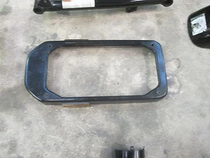2002 Suzuki VS 800 VS800 Intruder Radiator Cover - Picture 1 of 1