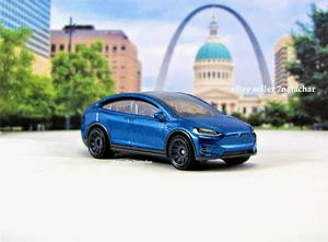 Tesla Model X SUV Wheels Diecast Model Car Blue 1/64 Scale A1 - Picture 1 of 9