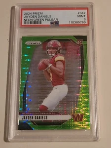 2024 Panini Prizm Neon Green Pulsar #347 Jayden Daniels Rookie RC PSA 9 MINT!! - Bild 1 von 2