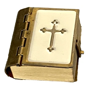 Vintage Gold & White Enamel miniature readable Latch Bible - Picture 1 of 8