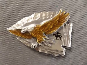 STYLISH VTG. 1988 EAGLE ON ARROWHEAD BELT BUCKLE SISKIYOU PEWTER Gloss Made USA - Picture 1 of 2