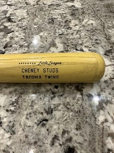 1977 PCL SGA Tacoma Twins Cheney Studs Baseball Bat Louisville Slugger 28 Inches - Picture 1 of 3