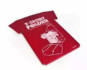 Camiseta Carpeta de SUCK UK Plegable Perect Camisetas Organiza tu tocador más cercano - Imagen 1 de 3