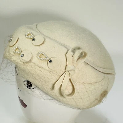 VINTAGE White/Cream/Ivory Wool Felt Pillbox Hat Rhinestones Beads Net/Veil - Image 1 of 4