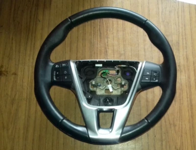 Volvo V40 (525) Bj.12-16 Lenkrad Leder Multifunktion 34110217B - Bild 1 von 4
