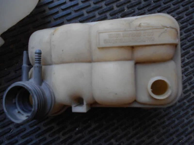 Reservatório de transbordamento de radiador tanque de expansão líquido refrigerante BMW E30 1988-1993 325i 318i - Imagem 1 de 4