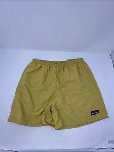 VTG Patagonia Men's Baggies Shorts 5" swim trunk - Surfboard Yellow Small *read - Picture 1 of 7