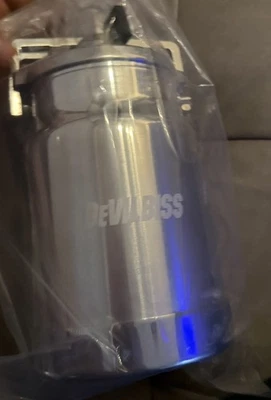 Binks TGC-545 1 Quart Cup Aluminum Fits Spray Gun Models 2001 and 2100 - Image 1 of 3